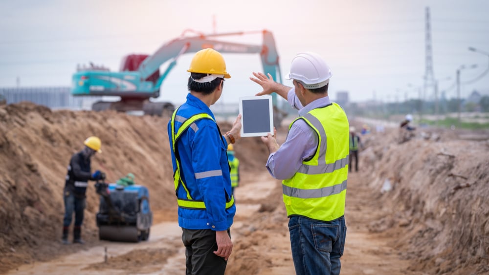 Når bør du gå fra lavspent til høyspent byggestrøm?
